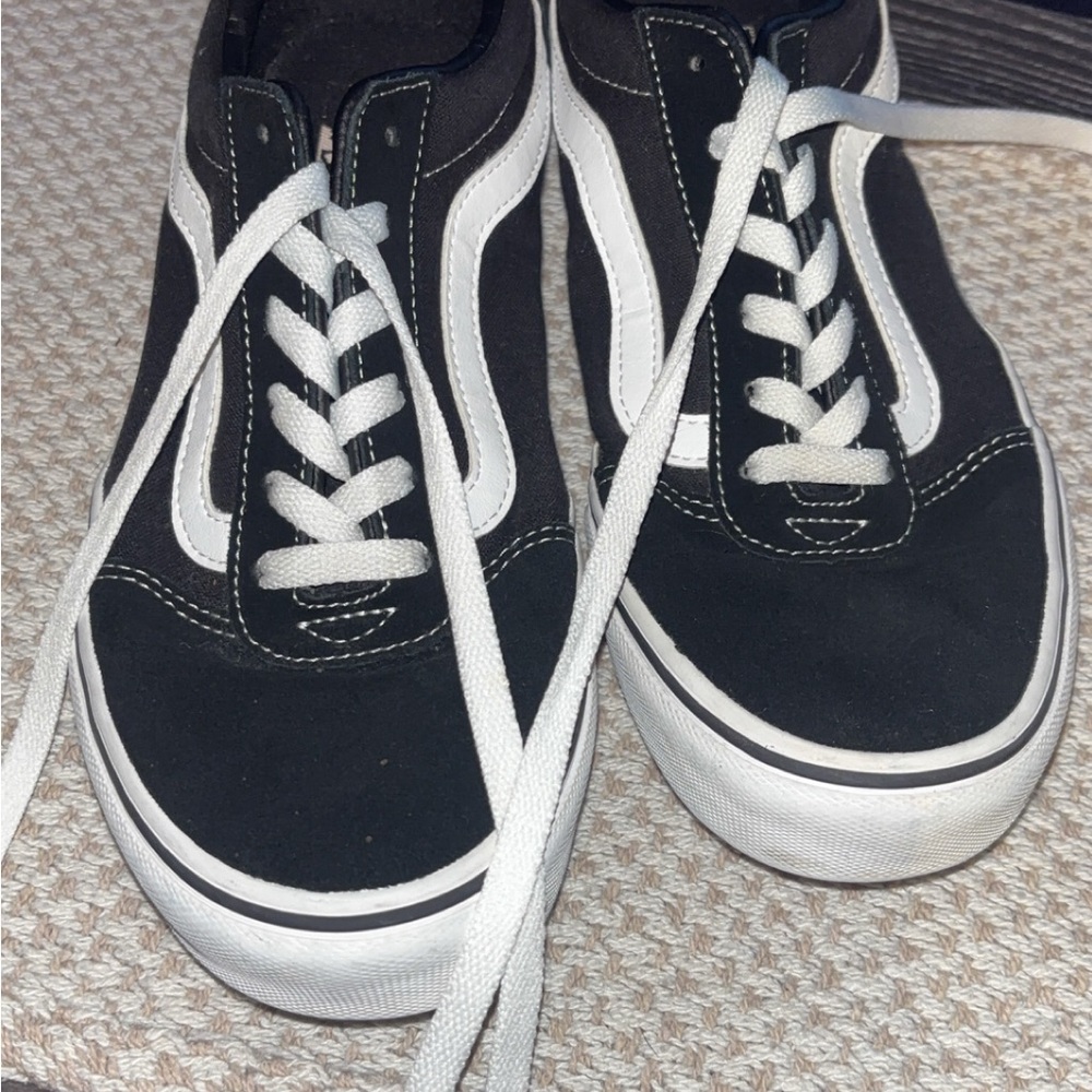 Vans women's Black and White Skate Sneakers